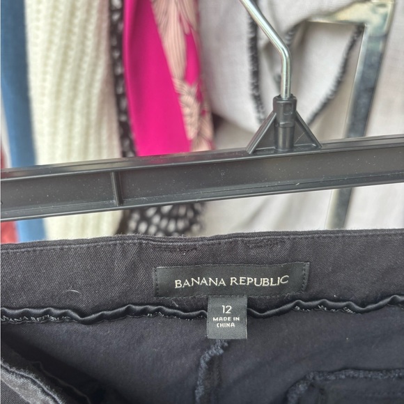 Banana Republic Woman’s Black Chinos - Picture 2 of 3